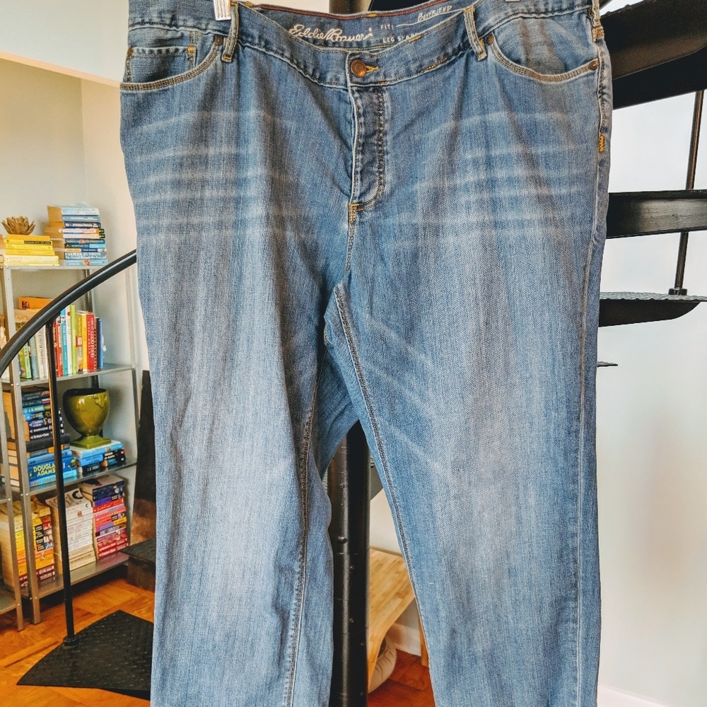 Eddie Bauer 22w boyfriend jeans Pacific wash